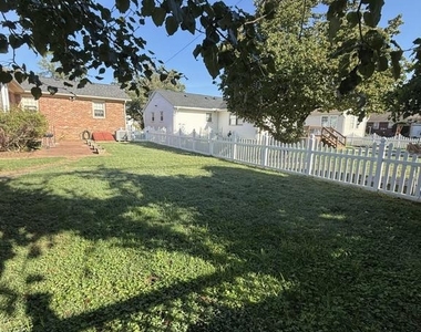 446 Hanson Avenue - Photo Thumbnail 33