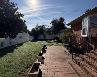 446 Hanson Avenue - Photo Thumbnail 34