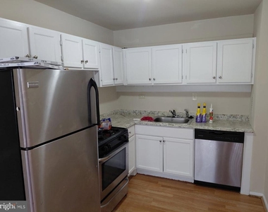 401 Armistead Street - Photo Thumbnail 2