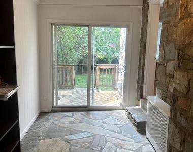 2702 Ridge Road Drive - Photo Thumbnail 8