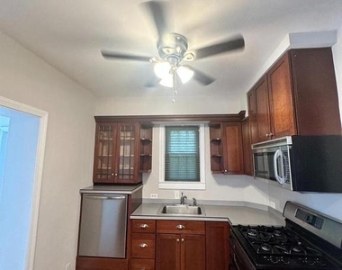 2702 Ridge Road Drive - Photo Thumbnail 5