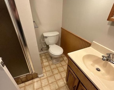 2702 Ridge Road Drive - Photo Thumbnail 20