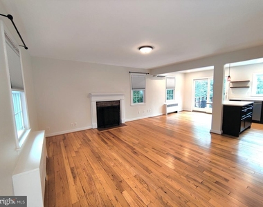 2416 S Culpeper Street - Photo Thumbnail 3
