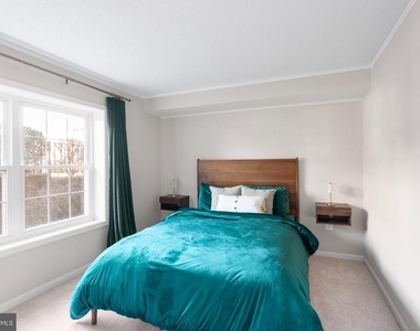 969 S Rolfe Street - Photo Thumbnail 5
