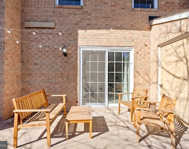 969 S Rolfe Street - Photo Thumbnail 46