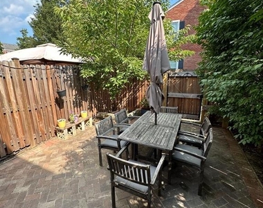 3021 S Buchanan Street - Photo Thumbnail 38