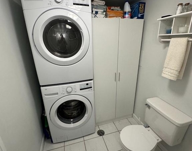 3021 S Buchanan Street - Photo Thumbnail 35