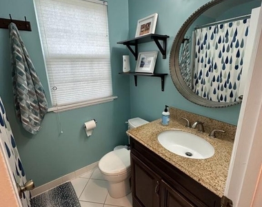 3021 S Buchanan Street - Photo Thumbnail 22