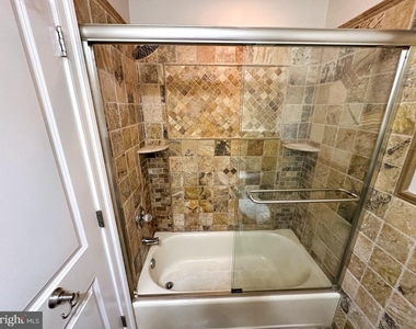 3950 Constance Road - Photo Thumbnail 7
