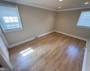 3950 Constance Road - Photo Thumbnail 14