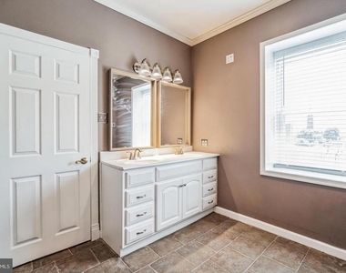 126 Ripka Street - Photo Thumbnail 22