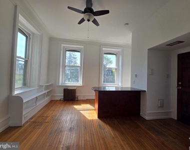 348 Green Lane - Photo Thumbnail 2
