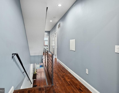 1516 Cambridge Street - Photo Thumbnail 14