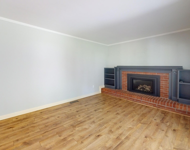 3480 Arrowvale Street - Photo Thumbnail 20