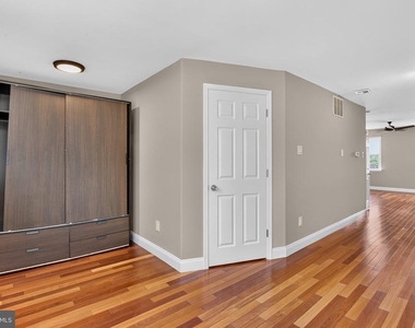 2813 Ogden Street - Photo Thumbnail 29