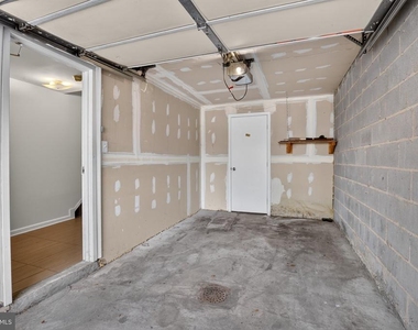 2813 Ogden Street - Photo Thumbnail 16