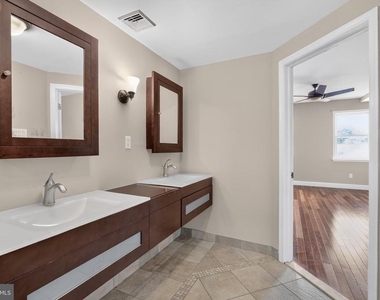 2813 Ogden Street - Photo Thumbnail 38