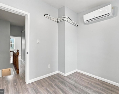 345 Winton Street - Photo Thumbnail 11