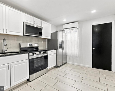 345 Winton Street - Photo Thumbnail 7
