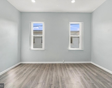 345 Winton Street - Photo Thumbnail 21