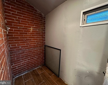 700 S 60th Street - Photo Thumbnail 8