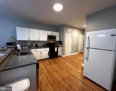 700 S 60th Street - Photo Thumbnail 3