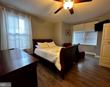 700 S 60th Street - Photo Thumbnail 10