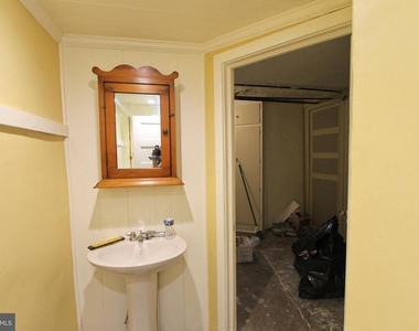 346 E Meehan Avenue - Photo Thumbnail 22