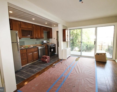 346 E Meehan Avenue - Photo Thumbnail 8