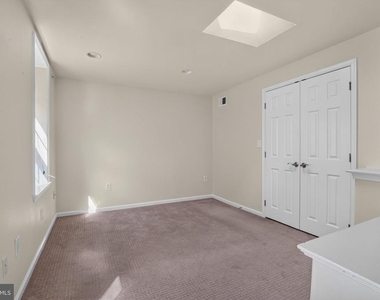 1027-31 N 4th Street - Photo Thumbnail 13