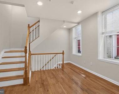 1027-31 N 4th Street - Photo Thumbnail 2