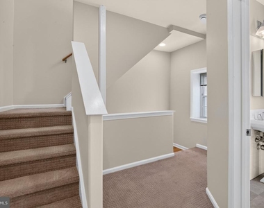 1027-31 N 4th Street - Photo Thumbnail 10
