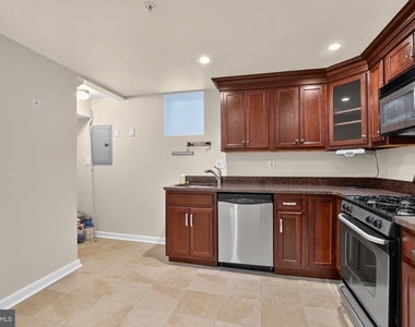 1027-31 N 4th Street - Photo Thumbnail 6