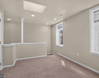 1027-31 N 4th Street - Photo Thumbnail 15