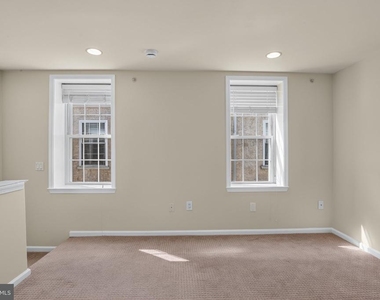 1027-31 N 4th Street - Photo Thumbnail 16