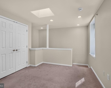 1027-31 N 4th Street - Photo Thumbnail 14