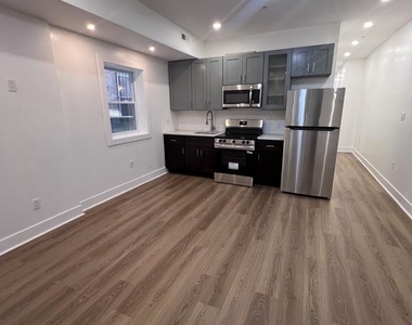 647 N 16th Street - Photo Thumbnail 2