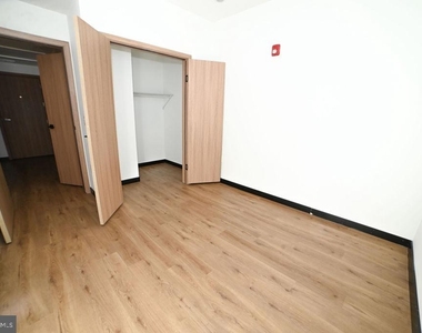 1716 N 2nd Street - Photo Thumbnail 9
