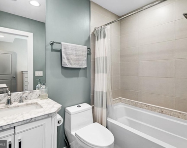 1526 Parrish Street - Photo Thumbnail 19
