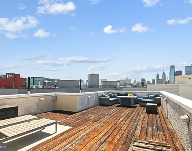 1526 Parrish Street - Photo Thumbnail 23