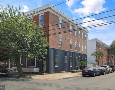 2046 E Huntingdon Street - Photo Thumbnail 18