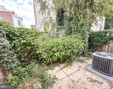 2529 Collins Street - Photo Thumbnail 5