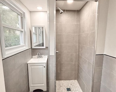 2529 Collins Street - Photo Thumbnail 11
