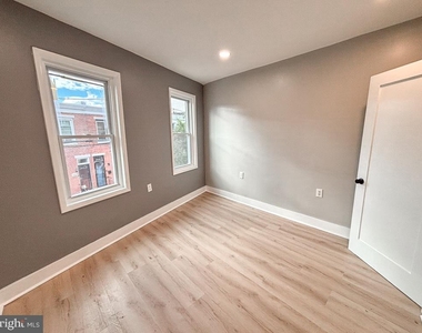 2529 Collins Street - Photo Thumbnail 8