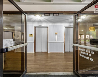 1100 Clarendon Street - Photo Thumbnail 1