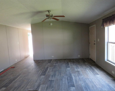 1649 Britania Drive - Photo Thumbnail 9