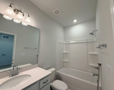 152 Fideaux Boulevard - Photo Thumbnail 19