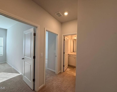 152 Fideaux Boulevard - Photo Thumbnail 12