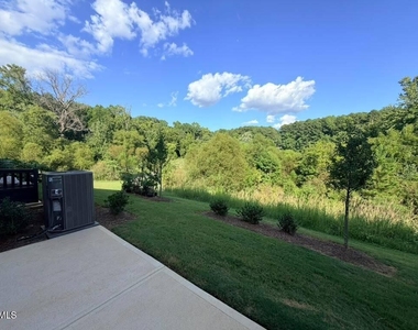 152 Fideaux Boulevard - Photo Thumbnail 26