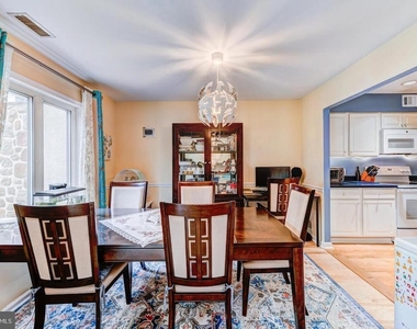 114 Pinecrest Lane - Photo Thumbnail 3